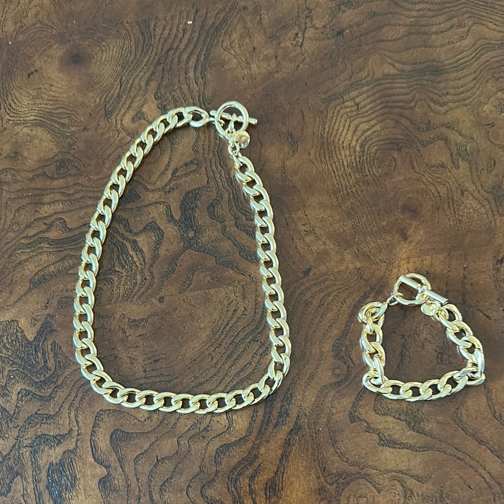 Gold Chain Necklace and Bracelet Set